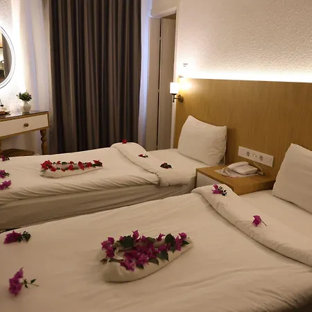 Eden Hotel 2*