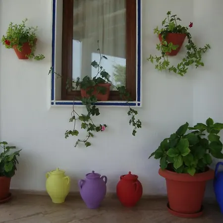 Eden Ξενοδοχείο 2*